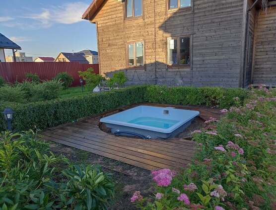 Laguna 2 — в бане в Волхове